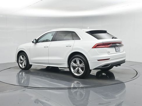 Used 2023 Audi Q8 Premium Plus image 6