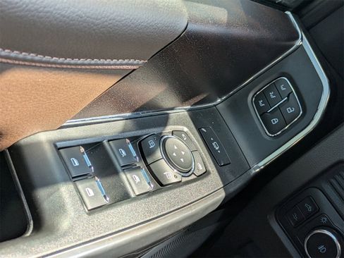 New 2025 Ford F350 King Ranch w/ Chrome Package image 27