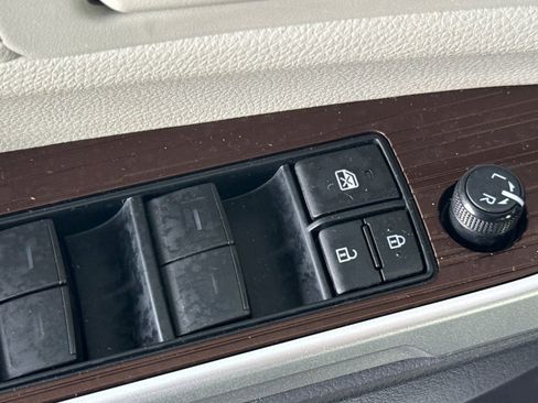 Certified 2023 Toyota Sienna LE image 14