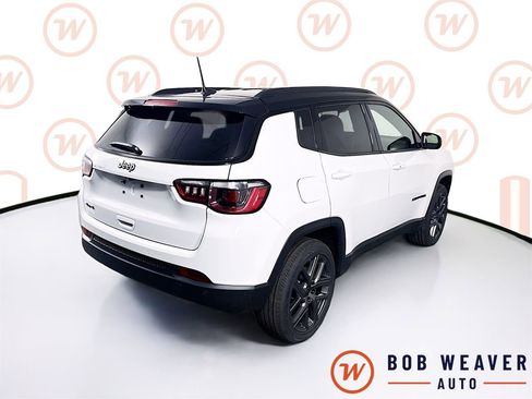New 2026 Jeep Compass Limited AWD/4WD image 8