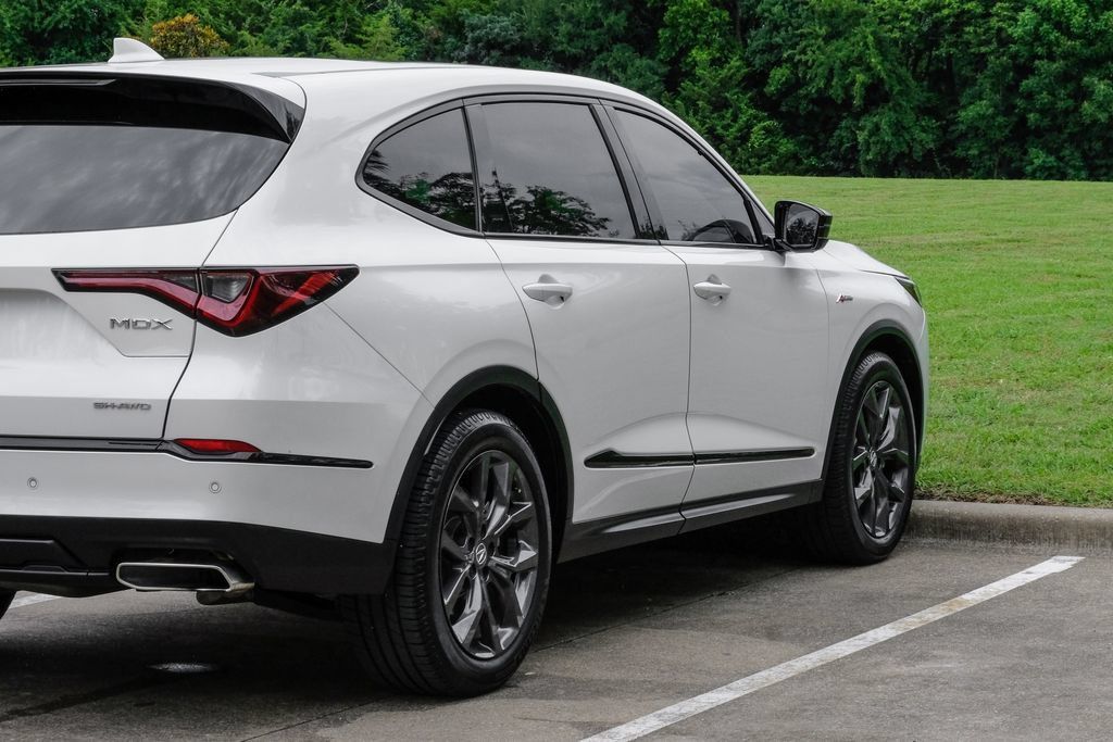 Used 2023 Acura MDX A-Spec AWD/4WD image 14