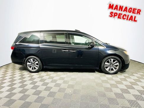 Used 2016 Honda Odyssey Touring image 9