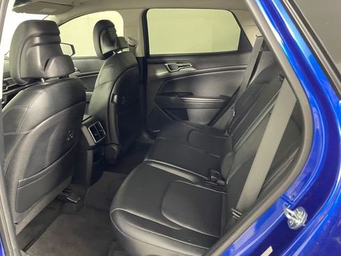 Certified 2023 Kia Sportage EX image 20