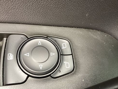 Used 2019 Chevrolet Blazer LT image 45