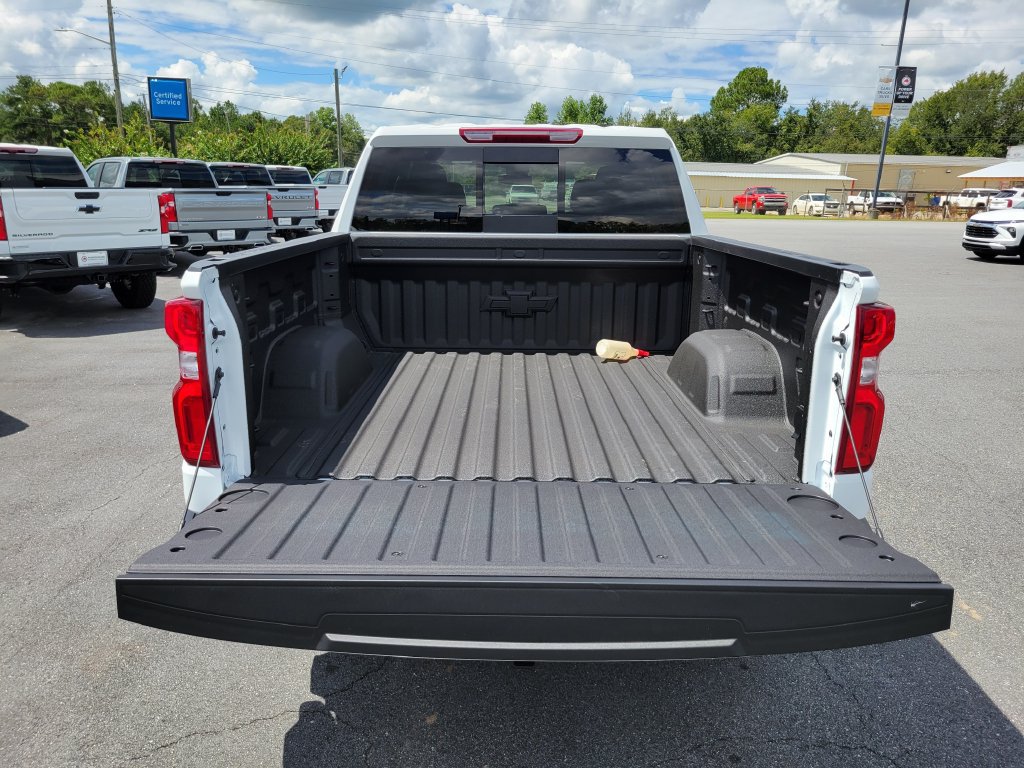 New 2026 Chevrolet Silverado 1500 RST AWD/4WD image 13