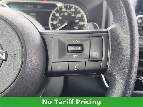 Used 2023 Nissan Rogue S image 28