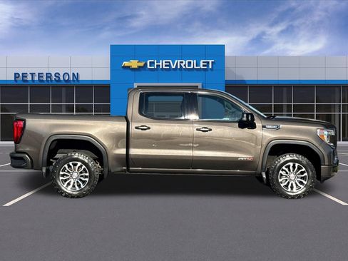 Certified 2019 GMC Sierra 1500 AT4 w/ AT4 Preferred Package AWD/4WD image 3
