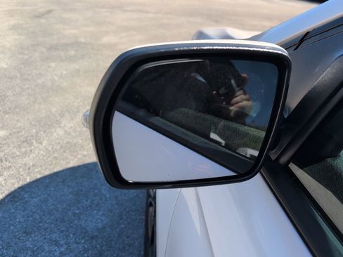 Used 2019 Ford Edge ST w/ Convenience Package image 7