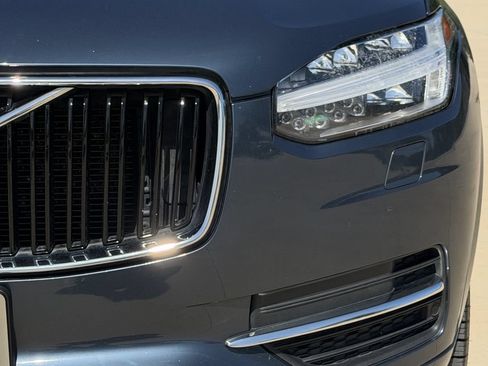 Used 2018 Volvo XC90 T6 Momentum w/ Convenience Package AWD/4WD image 8