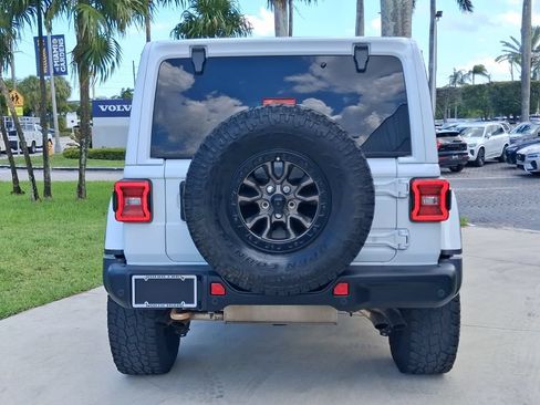Used 2021 Jeep Wrangler Unlimited Rubicon AWD/4WD image 5