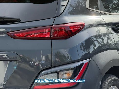 Used 2023 Hyundai Kona SEL w/ Convenience Package FWD image 6