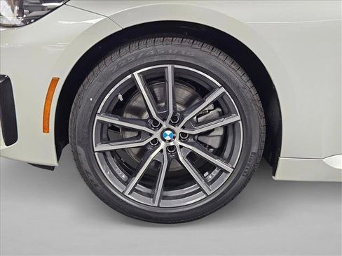 Certified 2025 BMW 230i xDrive Coupe w/ Convenience Package AWD/4WD image 9