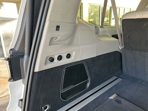 Used 2023 Jeep Grand Wagoneer L Series II image 49