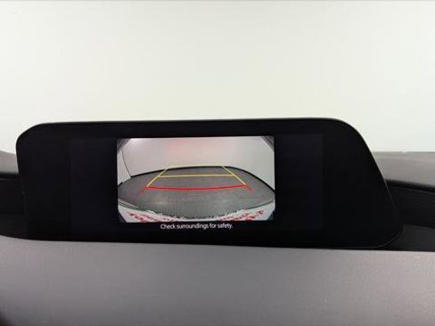 Used 2024 MAZDA MAZDA3 s image 31