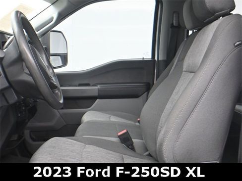 Used 2023 Ford F250 XL w/ STX Appearance Package image 9