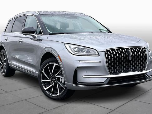 Used 2024 Lincoln Corsair Grand Touring w/ Equipment Group 301A image 3