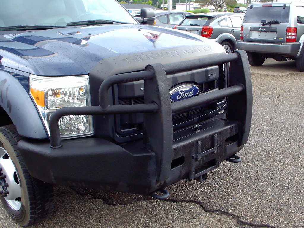 Used 2012 Ford F550 4x4 Regular Cab Super Duty w/ Payload Upgrade Pkg image 6