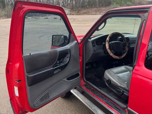 Used 2006 Ford Ranger XLT image 10