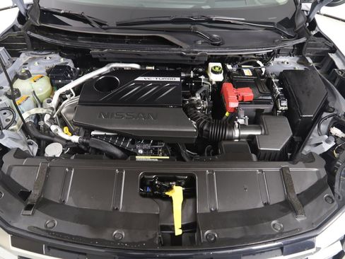 Used 2025 Nissan Rogue SL w/ Tech Package FWD image 55