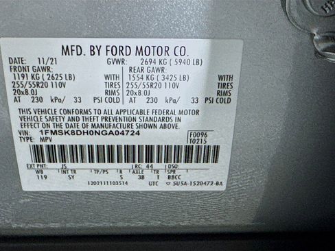 Used 2022 Ford Explorer XLT w/ Equipment Group 202A image 33
