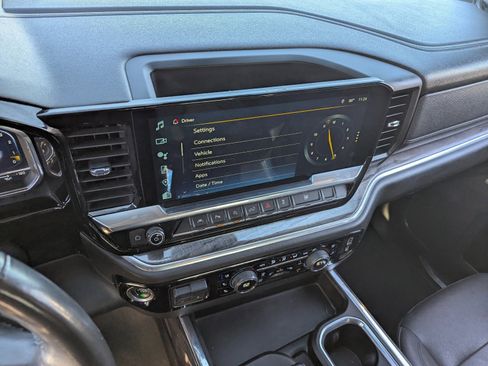 Used 2023 Chevrolet Silverado 1500 LTZ image 26