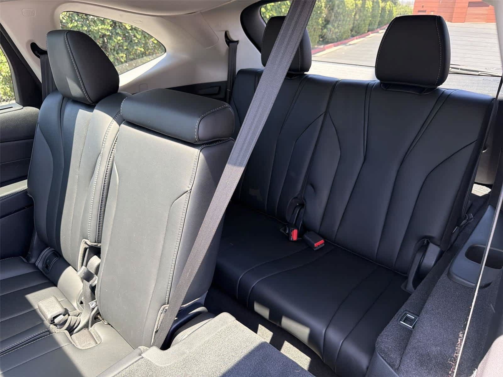Used 2024 Acura MDX w/ Technology Package FWD image 42