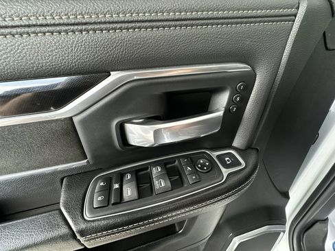 Used 2020 RAM 2500 Laramie AWD/4WD image 23