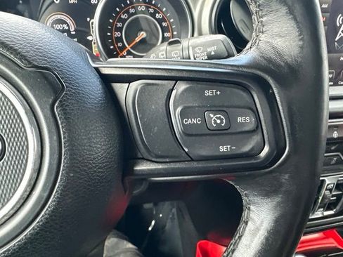 Used 2021 Jeep Wrangler Unlimited Sport AWD/4WD image 25