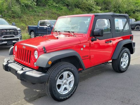 Used 2016 Jeep Wrangler Sport w/ Trailer Tow Group AWD/4WD image 7