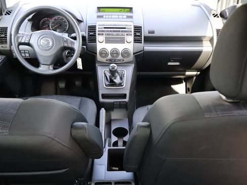 Used 2010 MAZDA MAZDA5 Sport FWD image 13