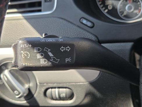 Used 2012 Volkswagen Jetta GLI Autobahn image 31