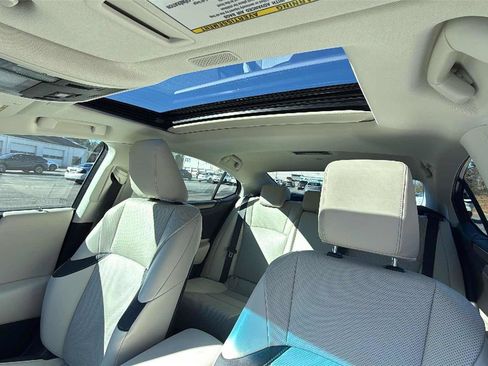 Used 2024 Lexus ES 350 w/ Premium Package image 21