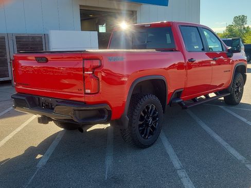 Used 2026 Chevrolet Silverado 3500 LT w/ Trail Boss Package AWD/4WD image 5