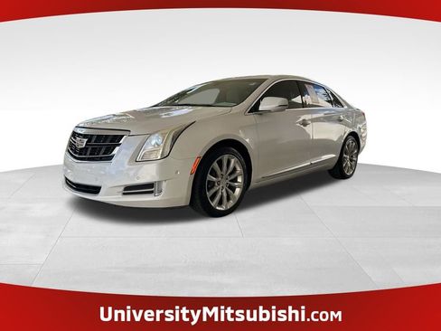 Used 2017 Cadillac XTS Luxury image 1