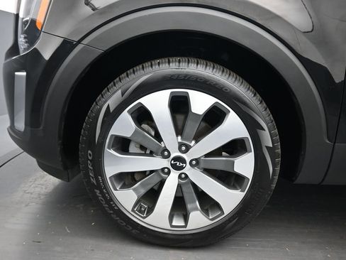 Used 2022 Kia Telluride S image 62