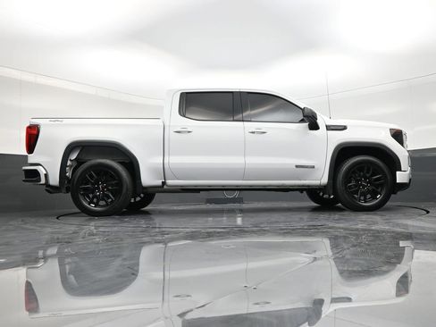 Used 2023 GMC Sierra 1500 Elevation image 26