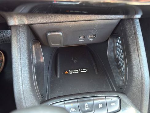 Used 2024 Chevrolet TrailBlazer LT w/ Convenience Package AWD/4WD image 21