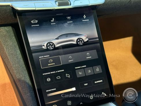 Used 2024 Lucid Air Touring image 24