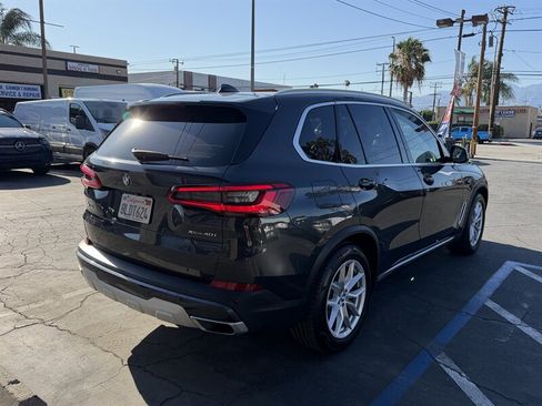 Used 2019 BMW X5 xDrive40i AWD/4WD image 4