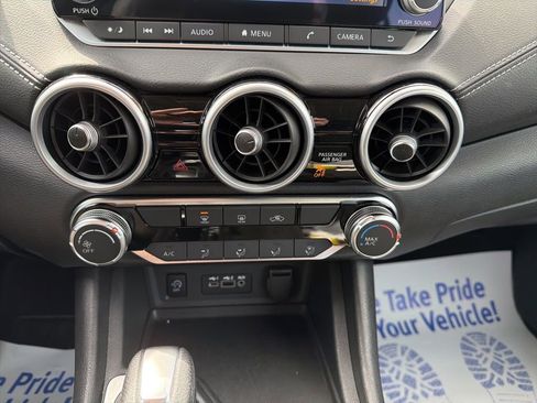 Used 2024 Nissan Sentra SV image 24