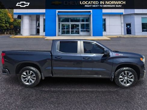 Certified 2022 Chevrolet Silverado 1500 RST AWD/4WD image 4