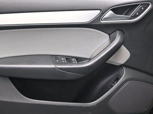 Used 2018 Audi Q3 2.0T Premium image 12