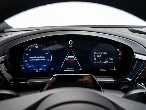 New 2026 Porsche Macan 4 Electric AWD/4WD image 16