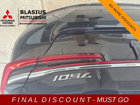 Used 2021 BMW 750i xDrive w/ Executive Package image 17