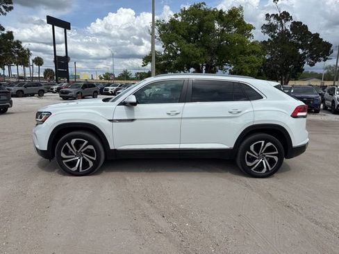 Used 2022 Volkswagen Atlas Cross Sport SEL image 18