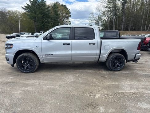 New 2026 RAM 1500 4x4 Crew Cab image 2