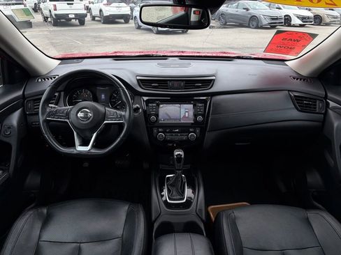 Certified 2017 Nissan Rogue SL w/ SL Premium Package image 26