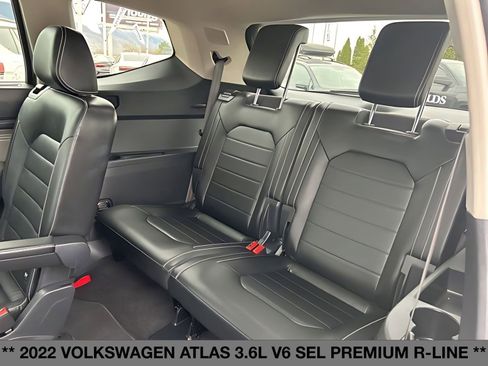 Used 2022 Volkswagen Atlas SEL Premium image 18