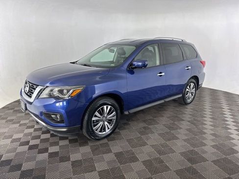 Used 2020 Nissan Pathfinder SL AWD/4WD image 3