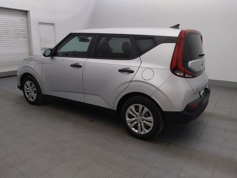 Used 2020 Kia Soul LX FWD image 3